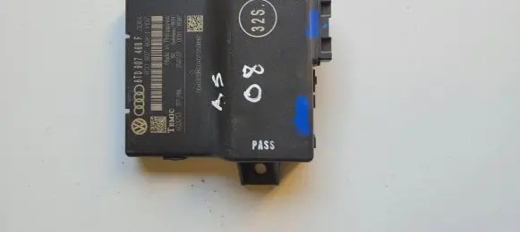 Audi A5 8T 8F Other control units/modules 8T0907468F
