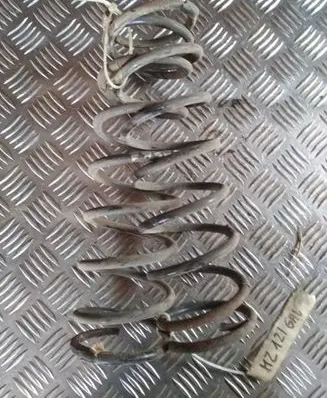 Mazda 121 Rear coil spring