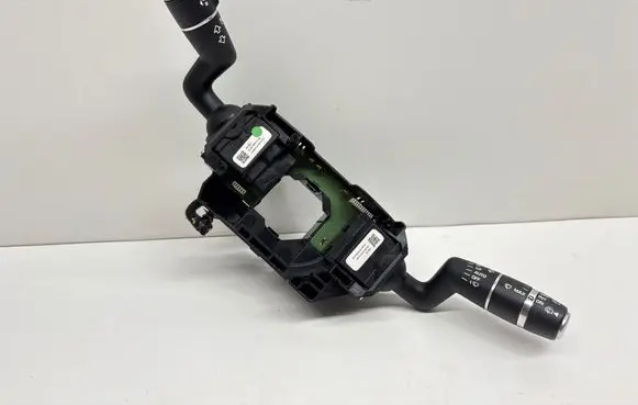 Land Rover Evoque I Radio/GPS head unit trim BJ3213N064FG BJ323F973BB BJ323F972CB