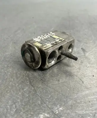 Air conditioning (A/C) expansion valve