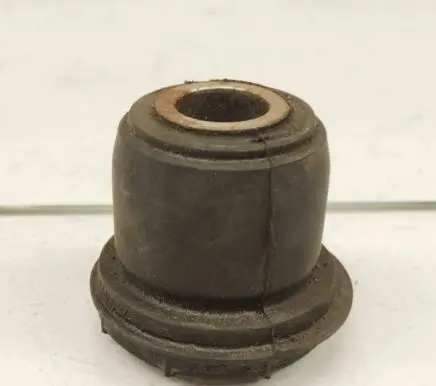 Mercedes-Benz COMPAKT W115 Front wishbone bush 1153332814