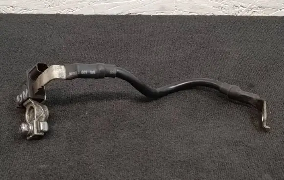 Hyundai Tucson TL Negative earth cable (battery) 37180D7000 0609012 0XDF640213