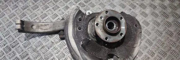 BMW X5 F15 Front wheel hub 6869869 77377317