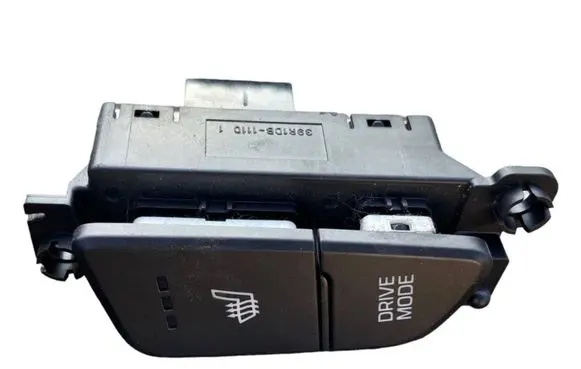 Hyundai i40 Seat heating switch 1404160568 937303Z510 39R1DS1000