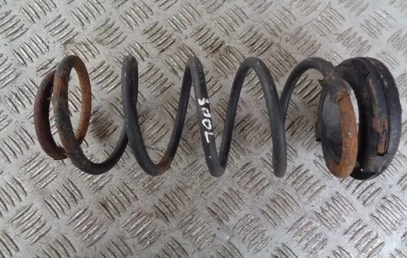 Fiat 500L Rear coil spring