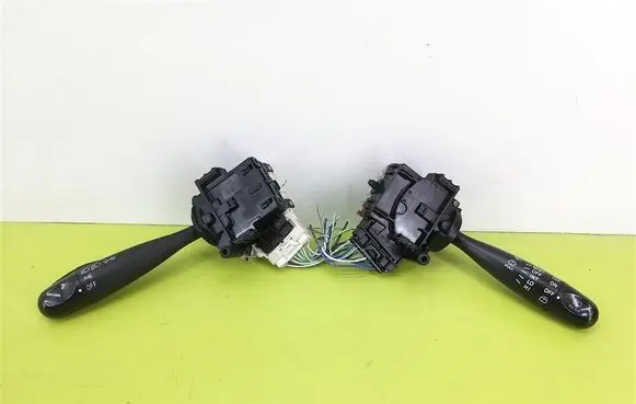 Toyota Yaris Indicator stalk 