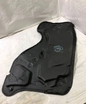 BMW X5 F15 Front door sound insulation 729059107