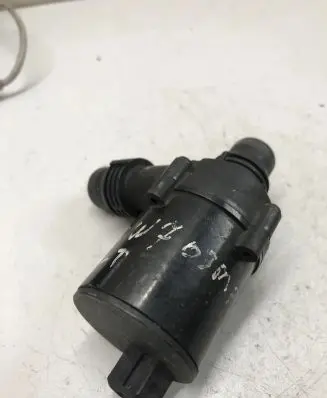 BMW 7 E65 E66 Electric auxiliary coolant/water pump 70207803