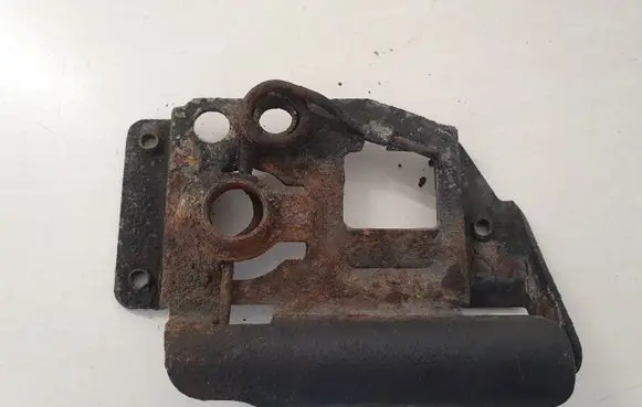 Iveco Daily 3rd gen Engine bonnet/hood lock/latch loop/hook 