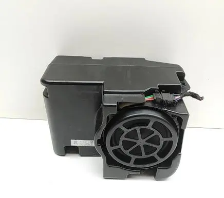 Audi Q4 Sportback e-tron Subwoofer speaker 11A035621B