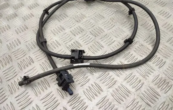 Mercedes-Benz E W213 Windshield washer fluid hose A2138609000