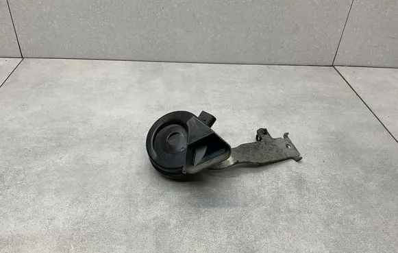 Audi A3 S3 8V Horn signal 5Q0951221F