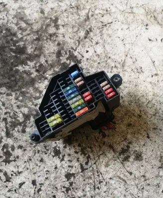 Seat Leon (1P) Fuse module