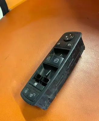 Mercedes-Benz A W169 Electric window control switch A1698206610 03728260