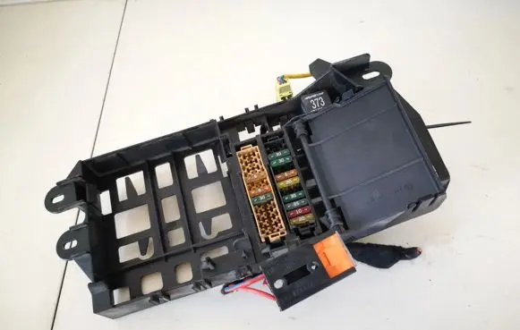 Audi A6 S6 C6 4F Fuse box set