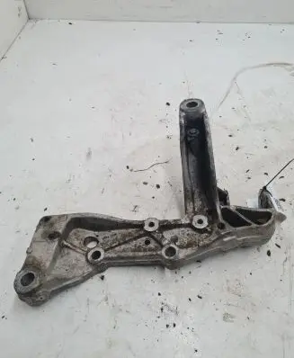 Volkswagen Touran I Engine mounting bracket 1K0199295F