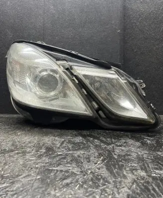 Mercedes-Benz E W212 Headlight/headlamp A2128200461 1LL00970204