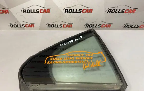 Honda Accord Rear vent window glass 43R00122