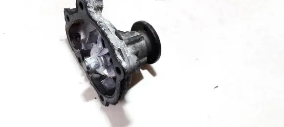 Opel Astra G Water pump VKPC85300