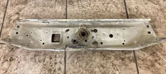 Opel Zafira B Top upper radiator support slam panel 13158750 FA004741638 343149712