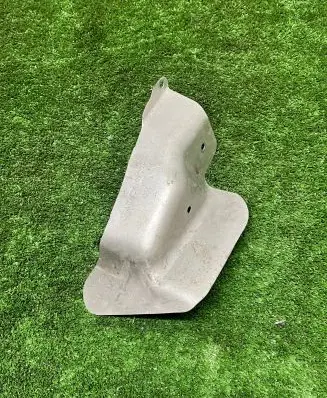 Mercedes-Benz GLE W167 Exhaust heat shield A1672410200
