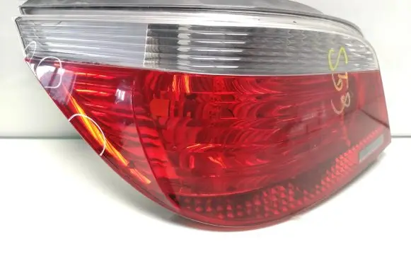 BMW 5 E60 E61 Rear/tail lights 6910767