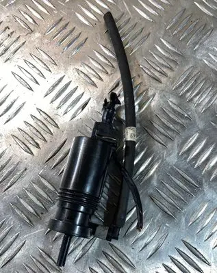 Volvo V70 Headlight washer pump 1013229