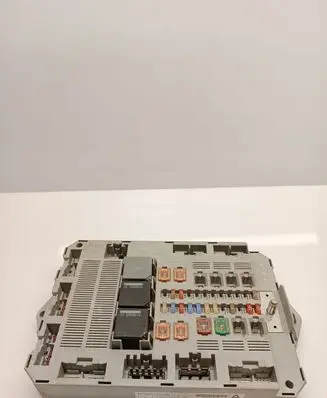 Jaguar XF Fuse module 9X2314D628AB BCMBA12247794 7370011040