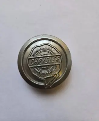 Chrysler Voyager Original wheel cap 45043 5846665 04782867AA