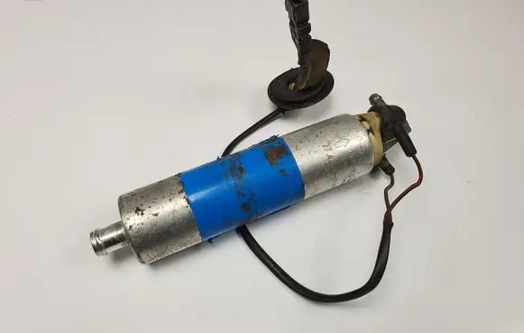 Mercedes-Benz S W140 In-tank fuel pump A0004780001