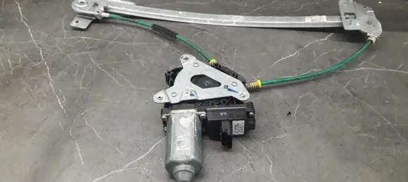 Peugeot 807 Rear window lifting mechanism without motor