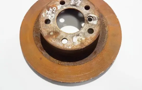 BMW 1 E81 E87 Rear brake disc 6764651 ventiliuojamas