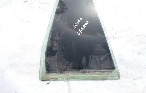 Renault Laguna II Rear vent window glass 