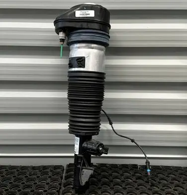 BMW X5 G05 Front shock absorber/damper 6892425