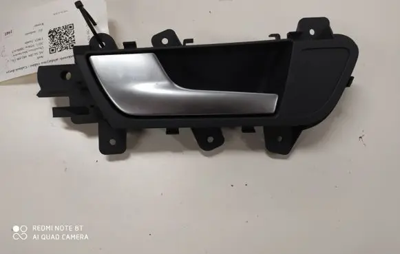 Rear door interior handle