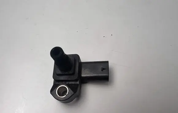 BMW 5 E60 E61 Air pressure sensor 7804742