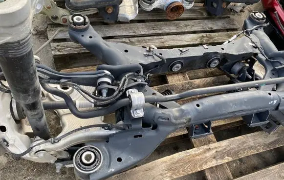 Jaguar E-Pace Rear control arm JK835K898AA