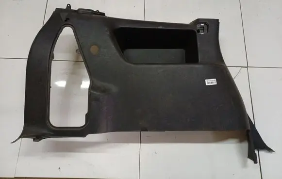 Opel Zafira A Other trunk/boot trim element 90580303