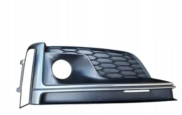 Audi S5 Front grill 8W6807682L