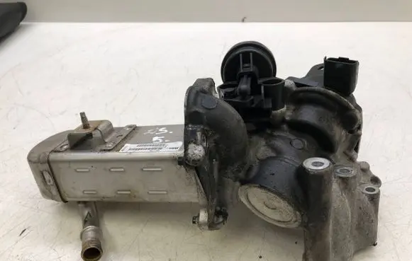 Citroen DS5 EGR valve 9678257280