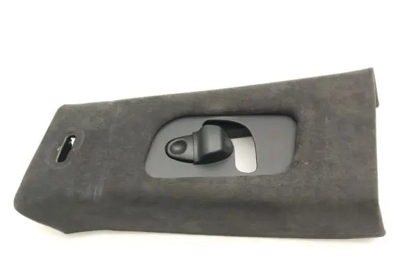Maserati Quattroporte (B) pillar trim (top) 670010338