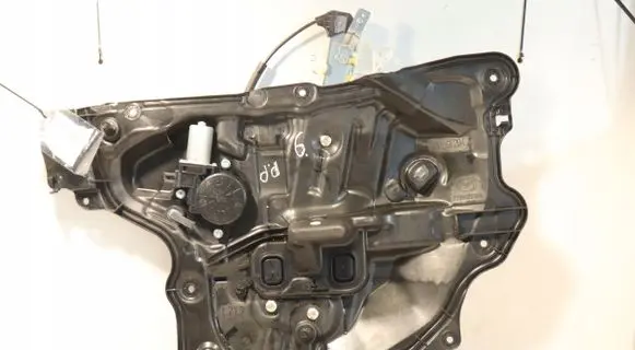 Mazda 6 Front window lifting mechanism without motor 