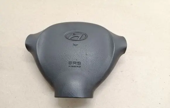 Hyundai Santa Fe Steering wheel airbag 5205092