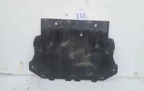 Mercedes-Benz B W247 Engine splash shield/under tray A2475202600