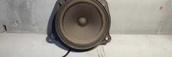 Nissan Primera Front door speaker 281562F020