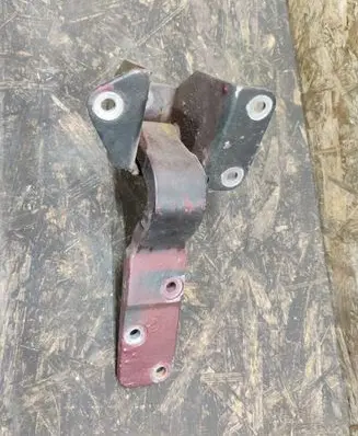 Rolls-Royce Silver Shadow Front door lower hinge 