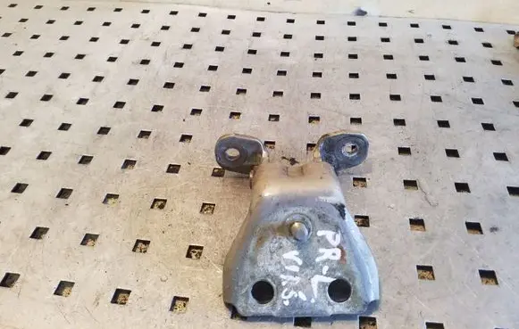 Front door upper hinge
