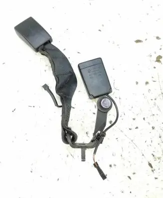 BMW 4 F36 Gran coupe Middle seatbelt buckle (rear) 7375448 627533300E 17112015