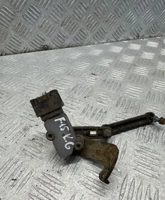 BMW X5 F15 Front height sensor lever 6867646 10172401233 0141502304