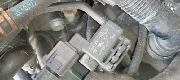 Skoda Octavia Mk2 (1Z) Turbo solenoid valve 037906283C 7.22880.00